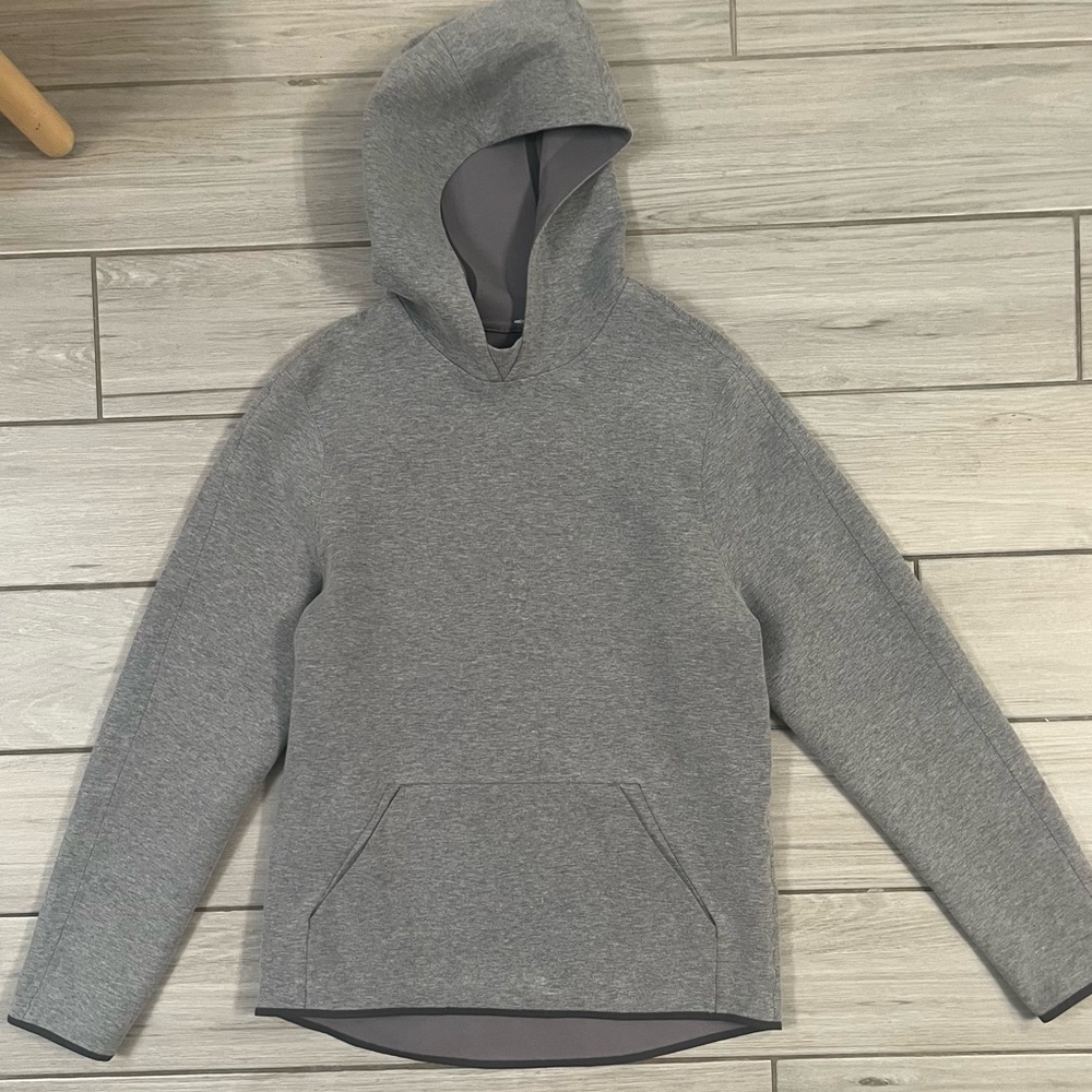 Women’s Lululemon Gray Sweatshirt- M/8